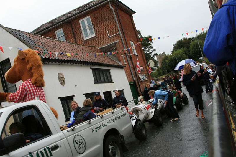 Photo of Aldeburgh Carnival 2007