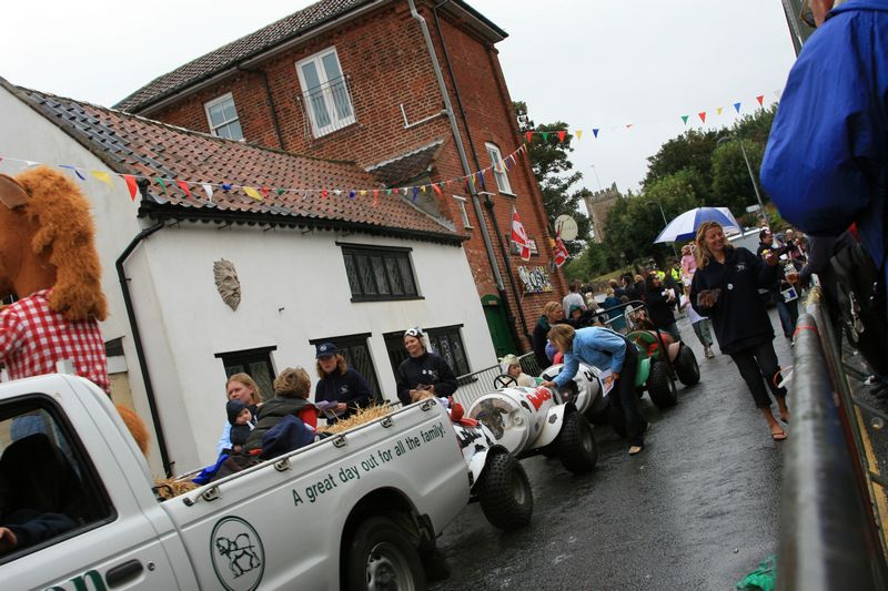 Photo of Aldeburgh Carnival 2007