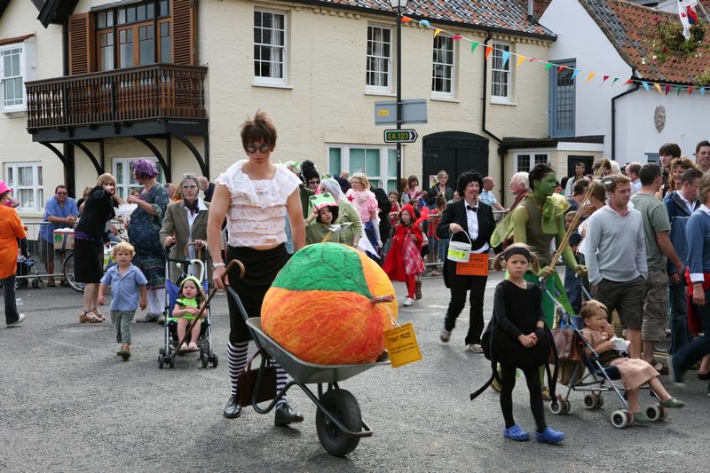 Photo of Aldeburgh Carnival 2008
