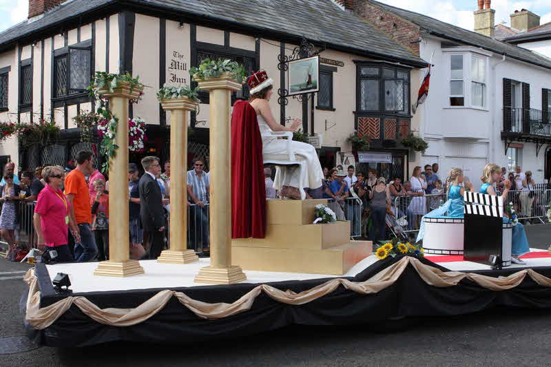 Photo of Aldeburgh Carnival 2011