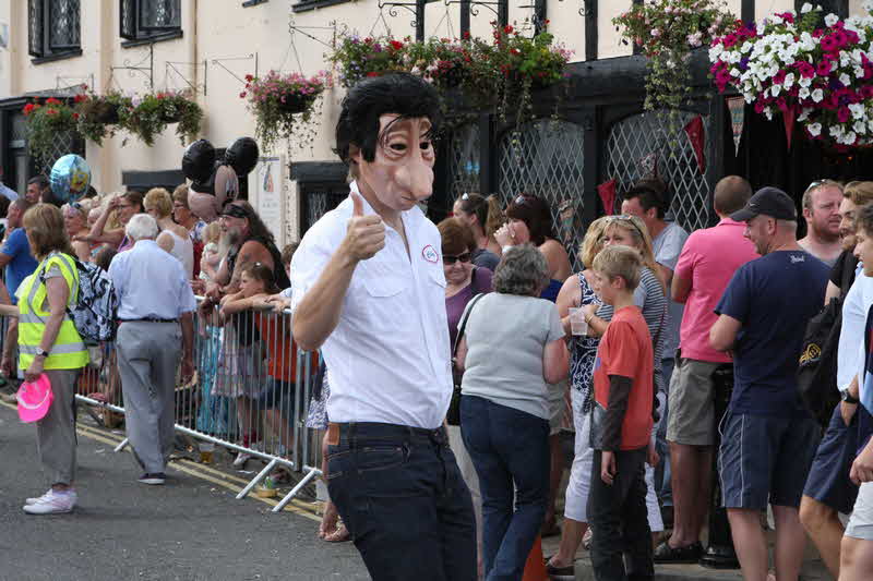 Photo of Aldeburgh Carnival 2011
