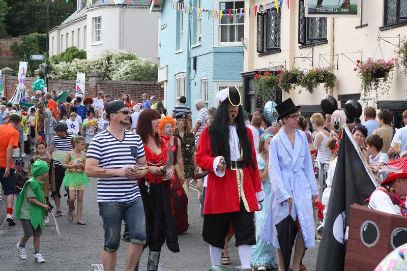 Photo of Aldeburgh Carnival 2011