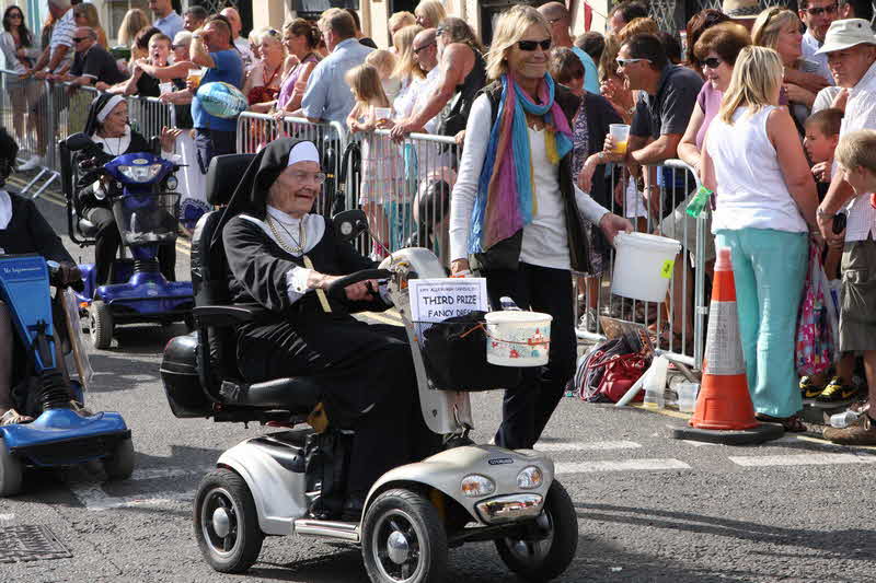 Photo of Aldeburgh Carnival 2011