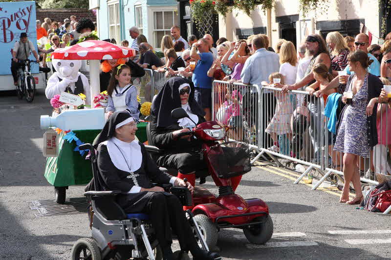 Photo of Aldeburgh Carnival 2011