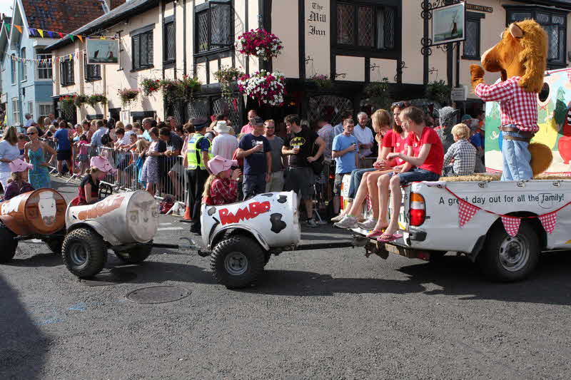 Photo of Aldeburgh Carnival 2011