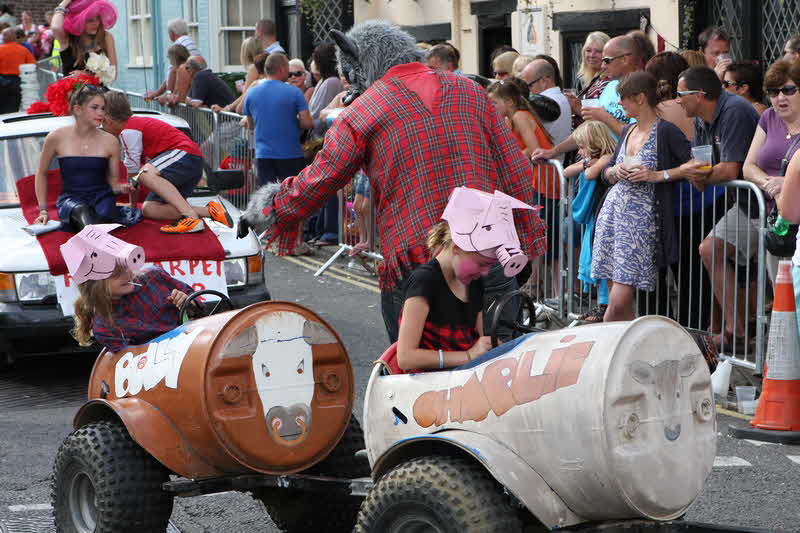 Photo of Aldeburgh Carnival 2011