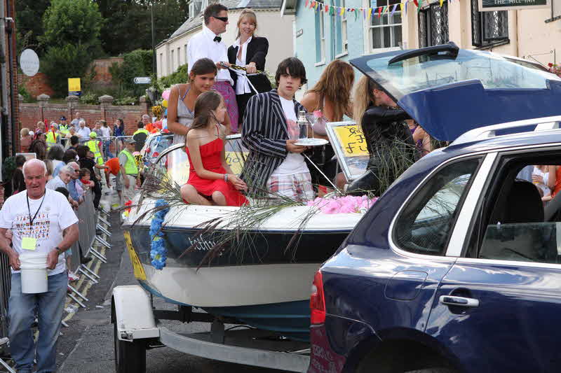 Photo of Aldeburgh Carnival 2011