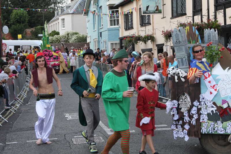 Photo of Aldeburgh Carnival 2011
