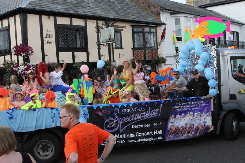 Photo of Aldeburgh Carnival 2011