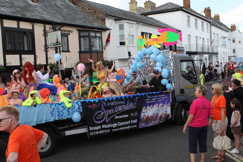 Photo of Aldeburgh Carnival 2011