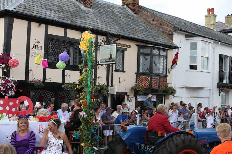 Photo of Aldeburgh Carnival 2011
