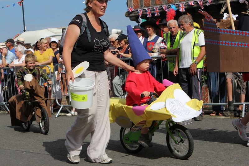 Photo of Aldeburgh Carnival 2012