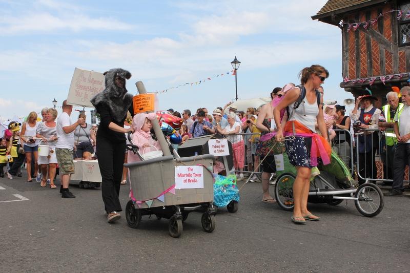 Photo of Aldeburgh Carnival 2012