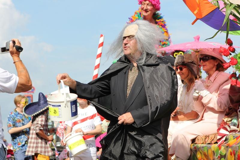 Photo of Aldeburgh Carnival 2012