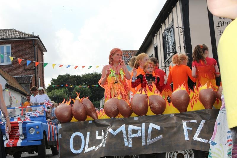 Photo of Aldeburgh Carnival 2012